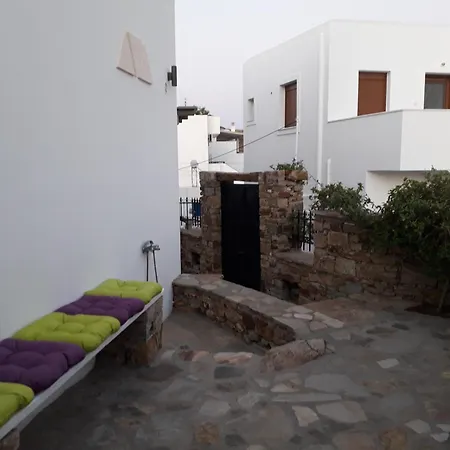 Villa Philocally, Naxos *